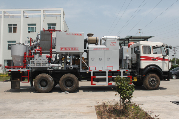 GJC70-30 التدعيم خلط شاحنة